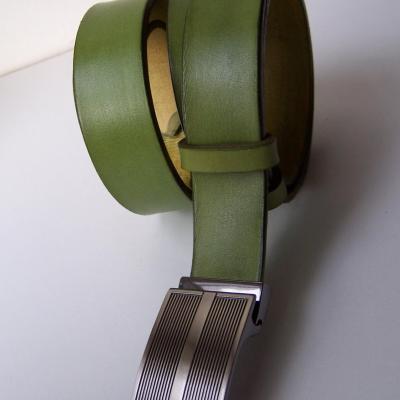 ceinture verte  cuir tannage végétal 